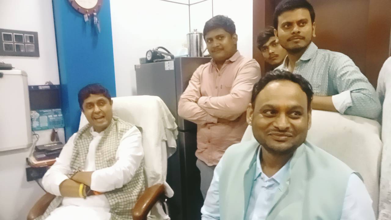 अखंड श्रीरामचरितमानस पाठ की पूर्णाहुति, भंडारे में उमड़ी श्रद्धालुओं की भीड़ भीरपुर।