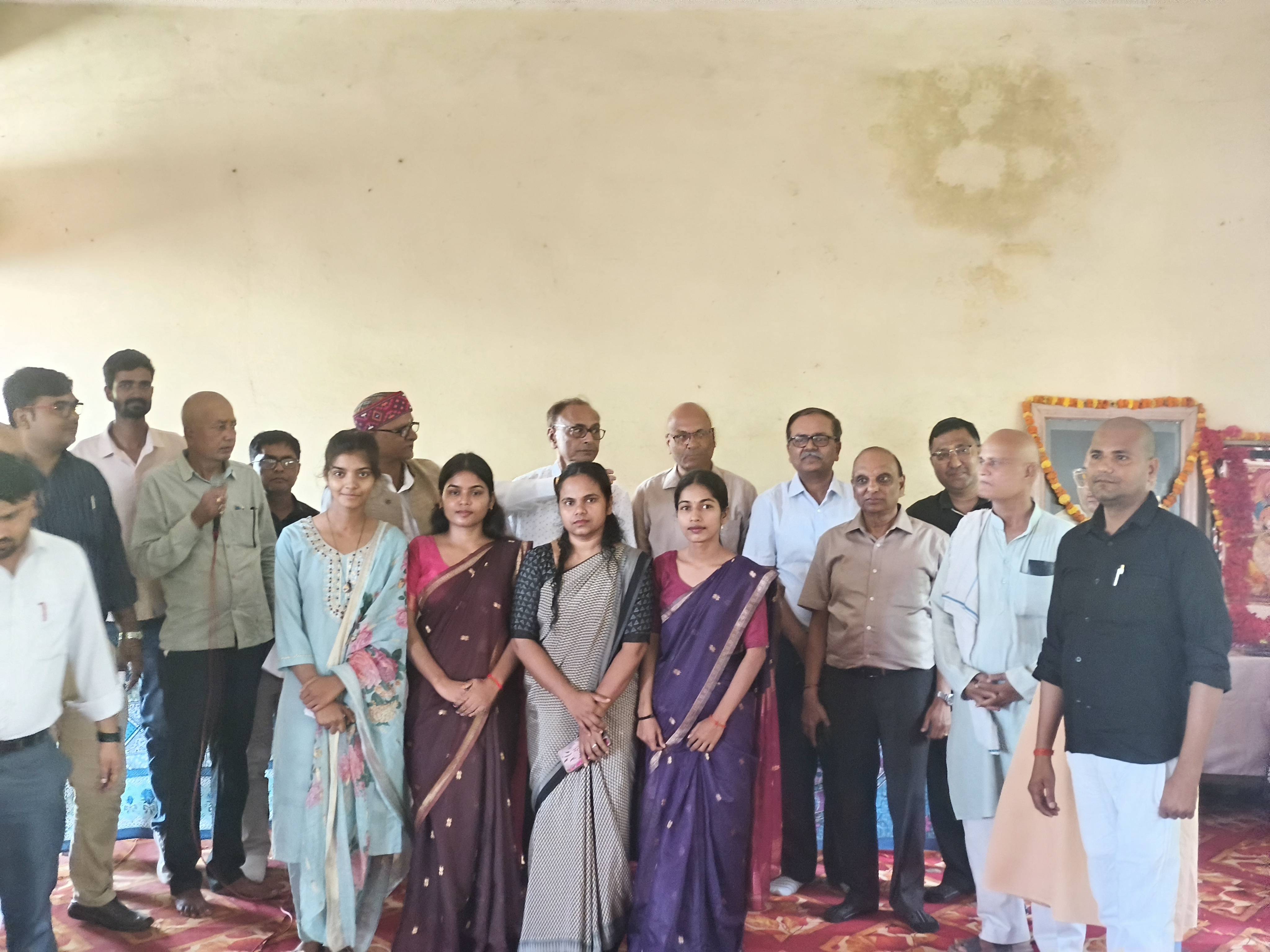 श्री हनुमान प्रसाद पोद्दार की जयंती पर आयोजित हुआ भव्य कार्यक्रम बच्चों