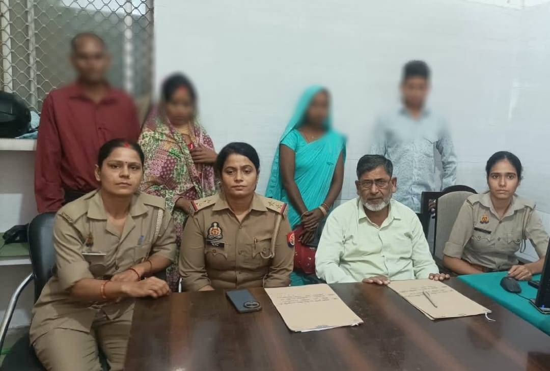 गिले-शिकवे भुलाकर फिर एक हुए पांच दंपती महिला सहायता प्रकोष्ठ एवं परिवार