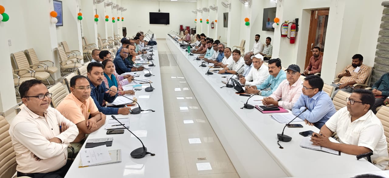 गोरखपुर-फैजाबाद खंड शिक्षक निर्वाचन के लिए पीठासीन अधिकारियों को दिया गया प्रशिक्षण