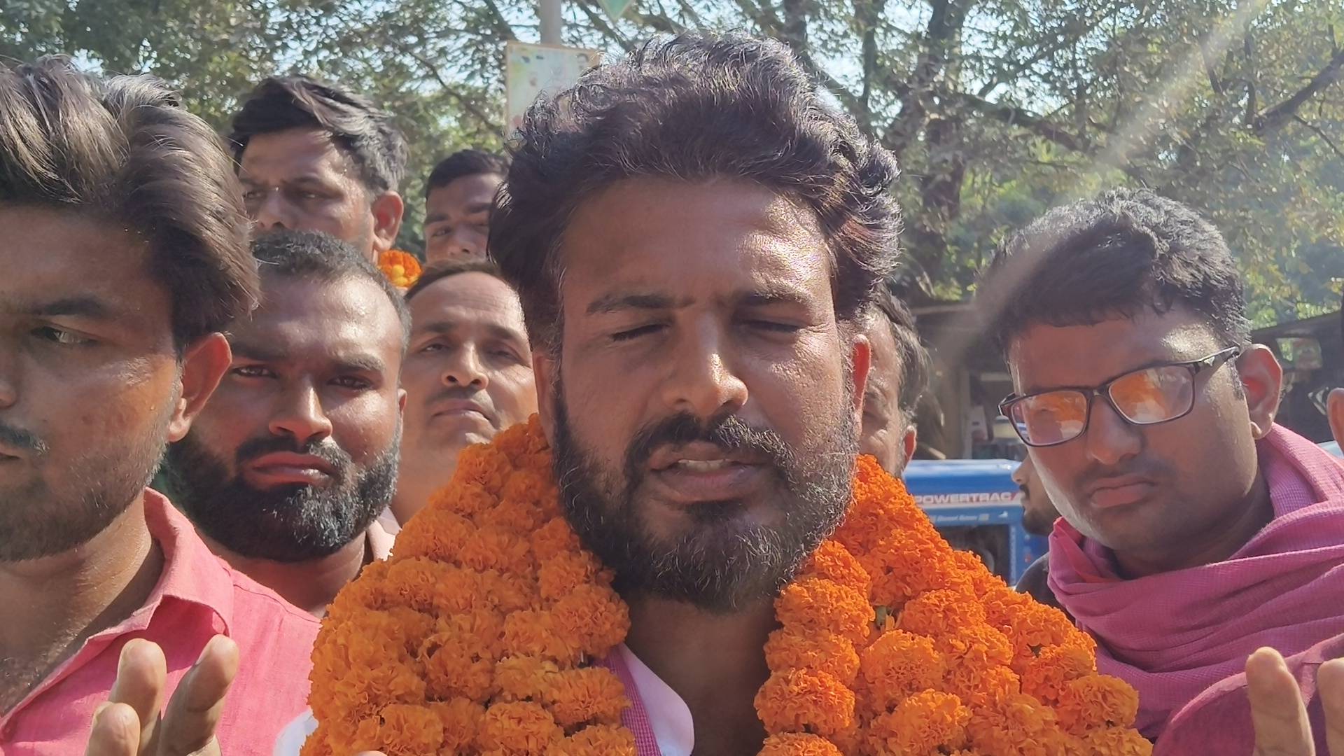 निर्दलीय प्रत्याशी सुनील यादव ने स्नातक मतदाताओं से मांगा समर्थन आम लोगों